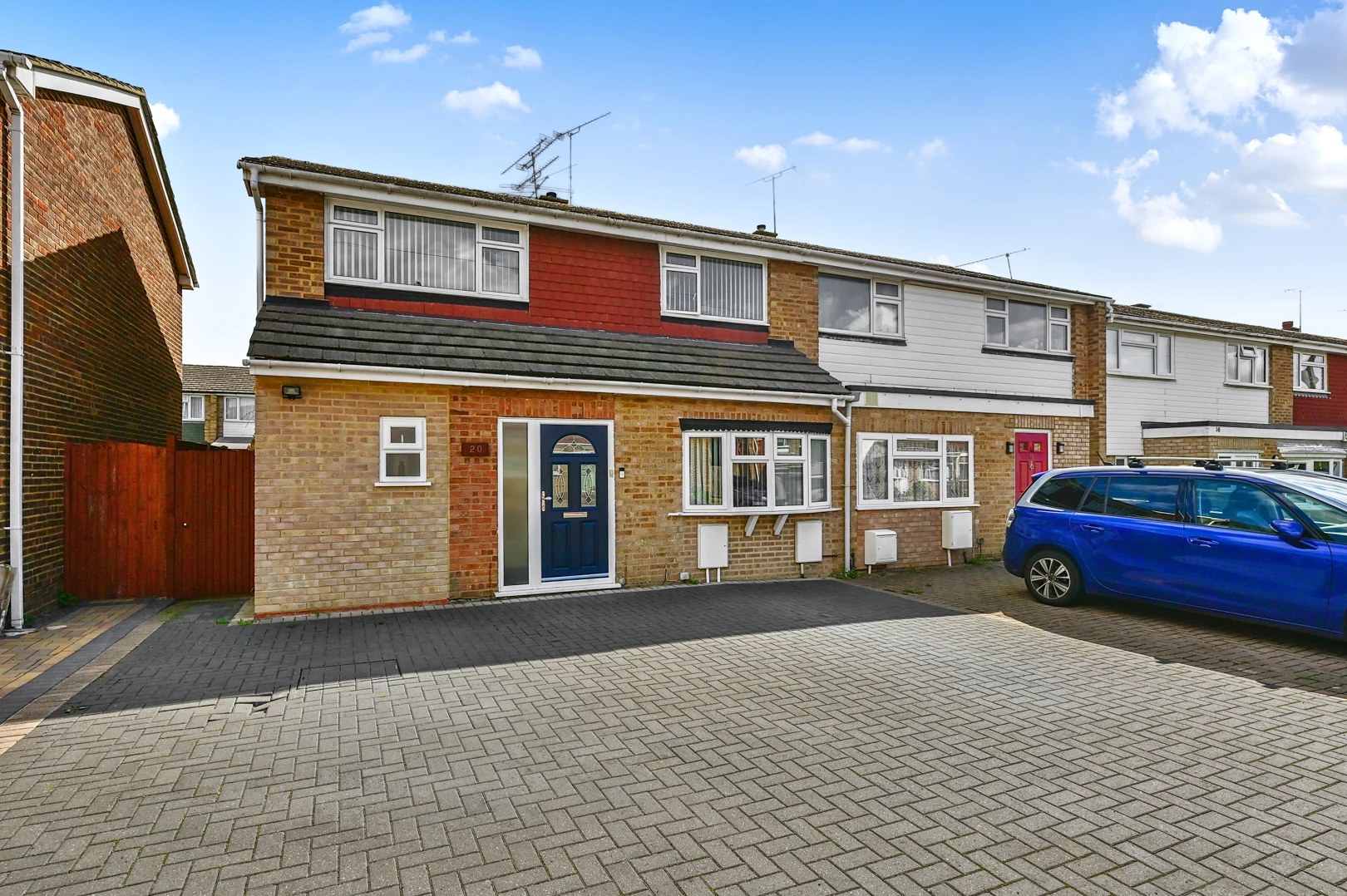 Thames Close