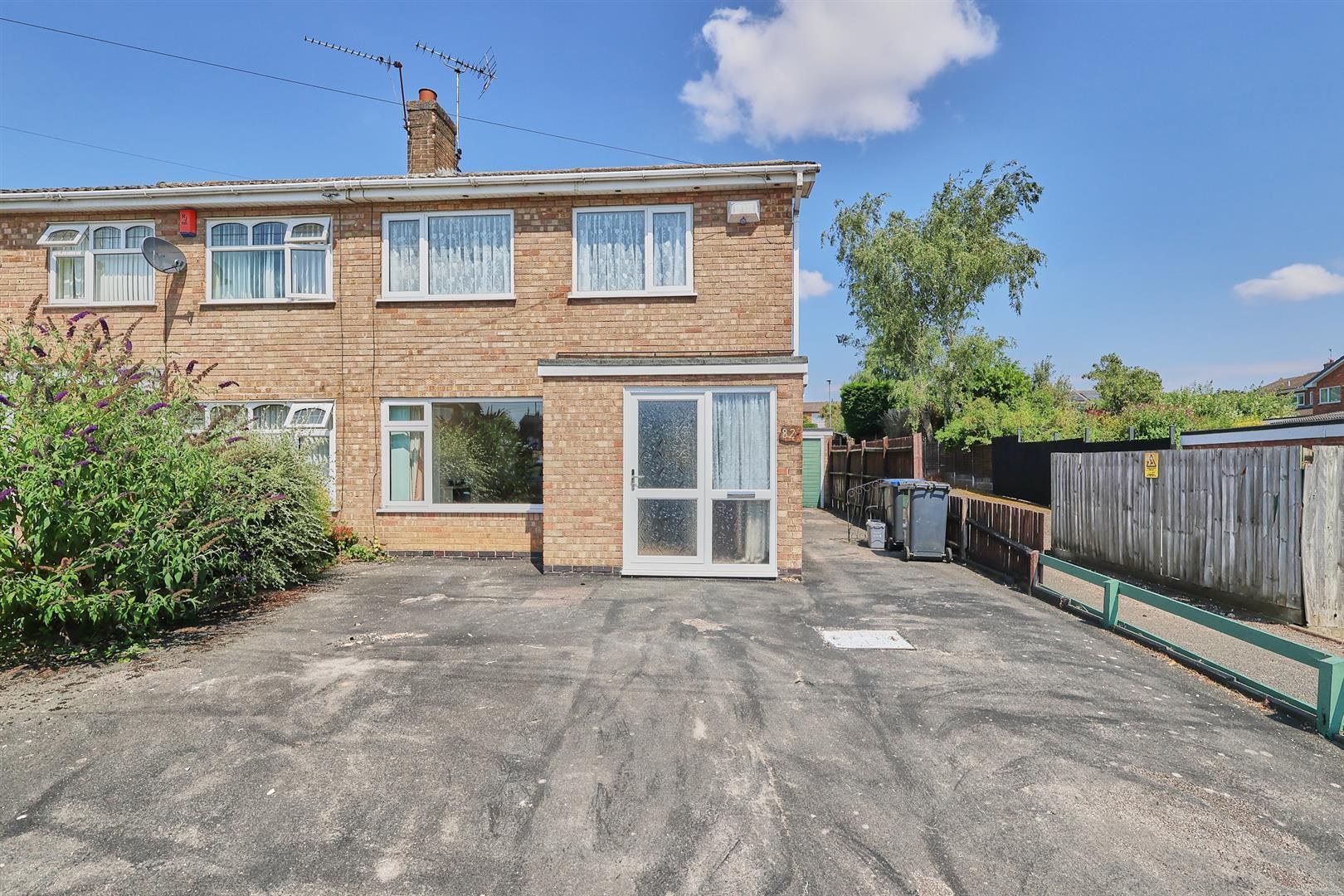 Outlands Drive