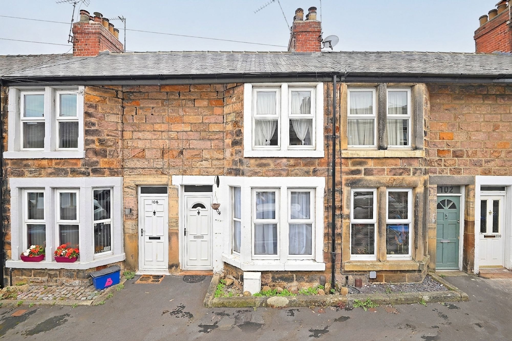 2 bed home for sale in Regent Avenue, Harrogate