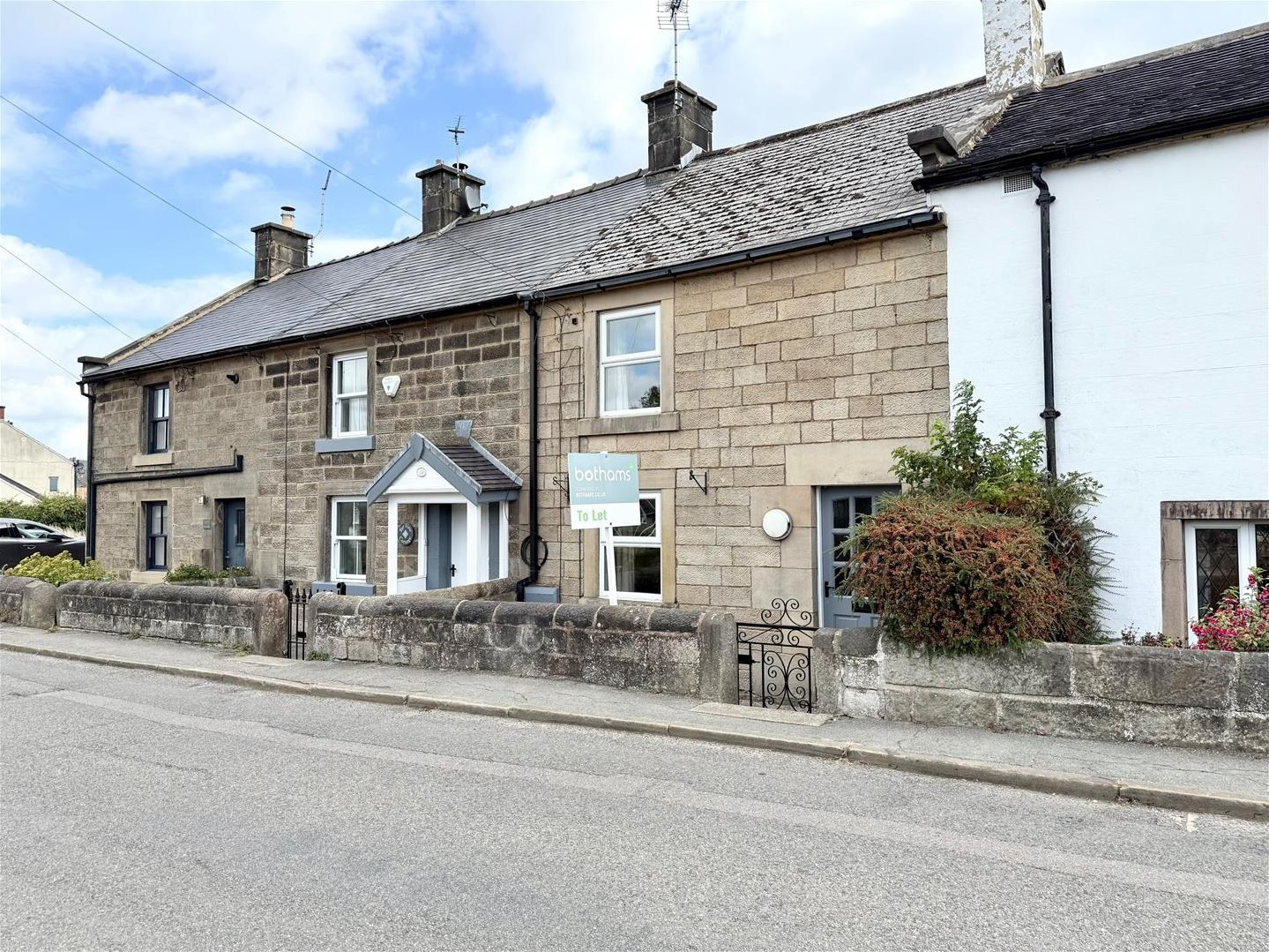 Starkholmes Road