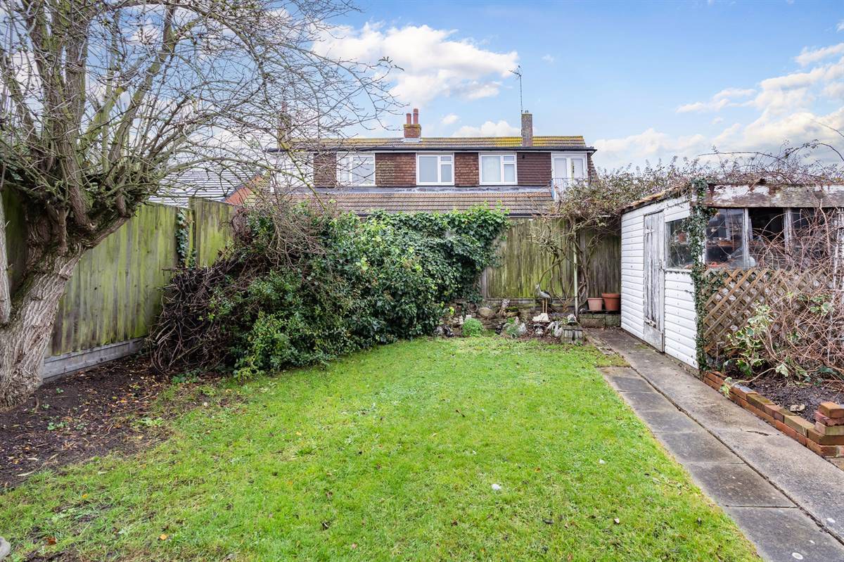 Faversham Road, Seasalter, Whitstable, photo 15