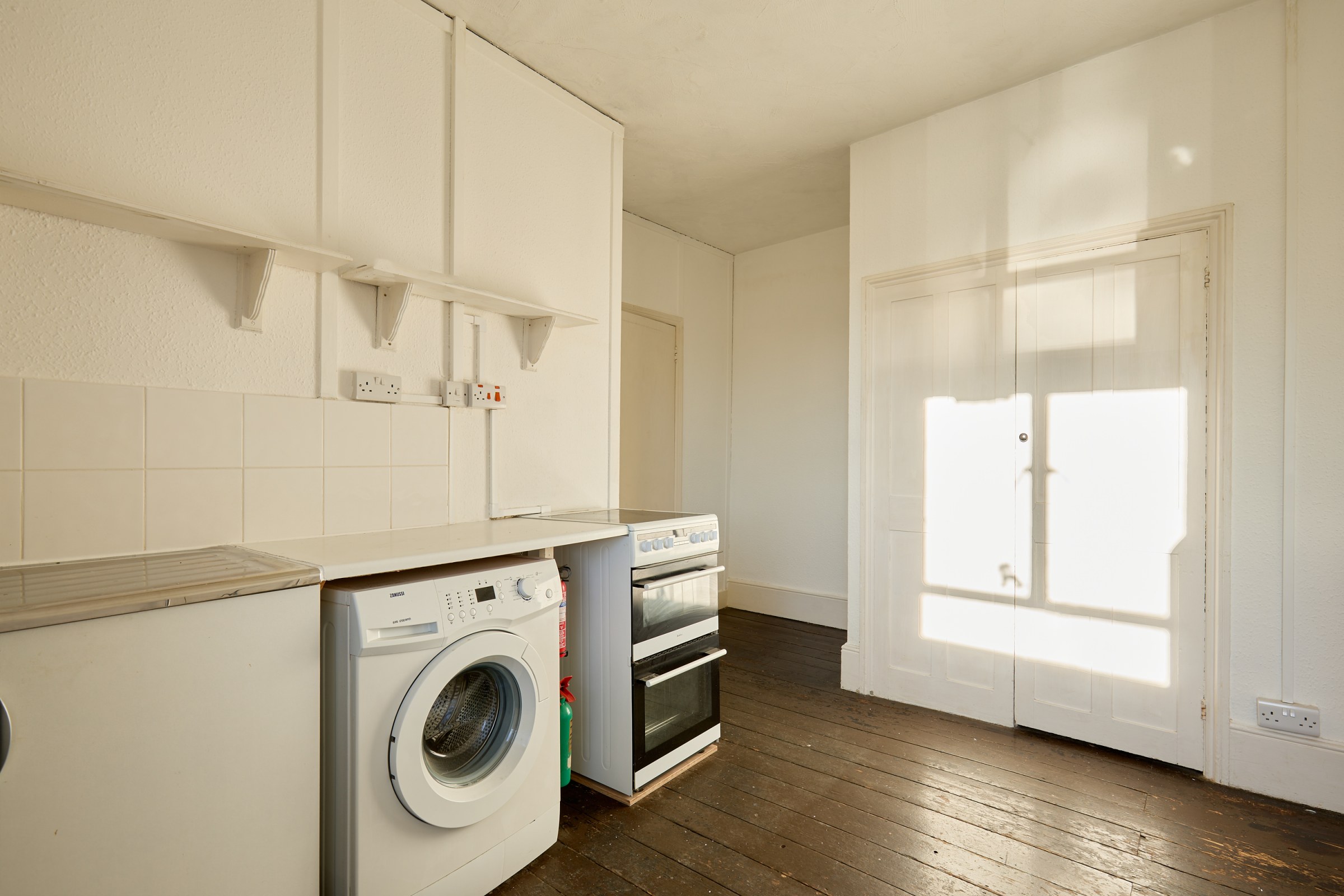 Bridge Street, Witney, OX28, photo 4
