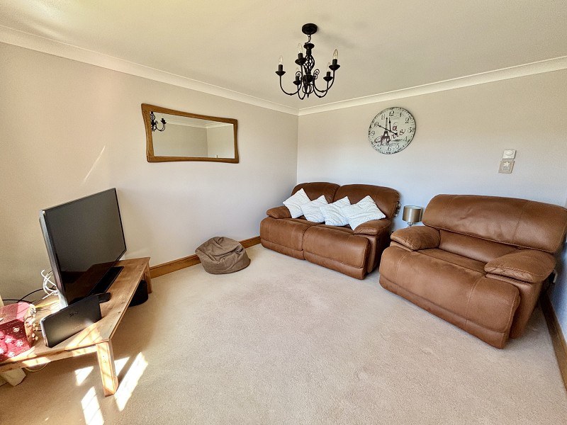 Neath Road, Pontardawe, Swansea., photo 8