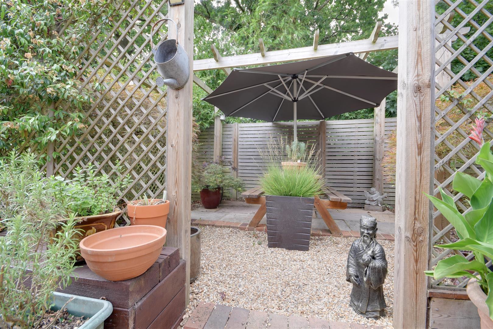 Chitcombe Road, Broad Oak, photo 30