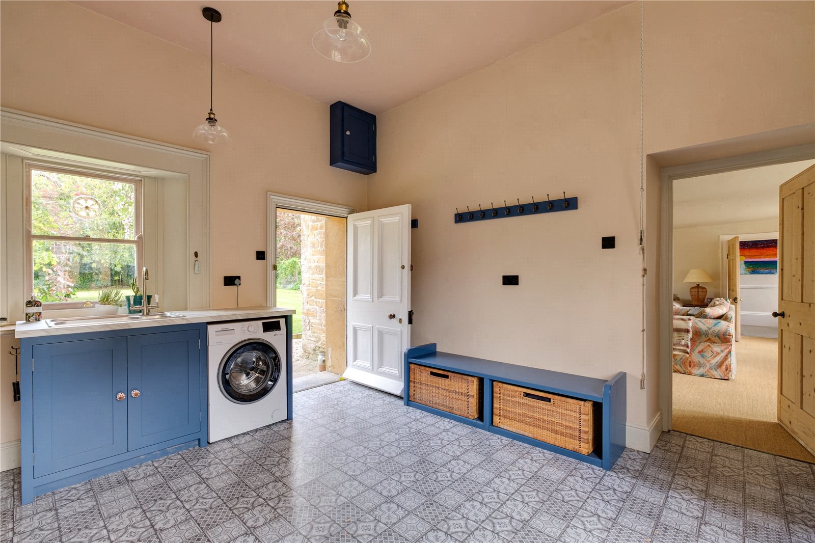 Hurst, Martock, Somerset, TA12, photo 9