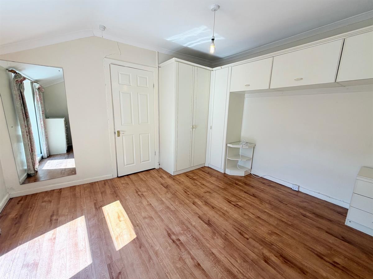 Mountain View, Pant Street, Pantygog, Bridgend, photo 14