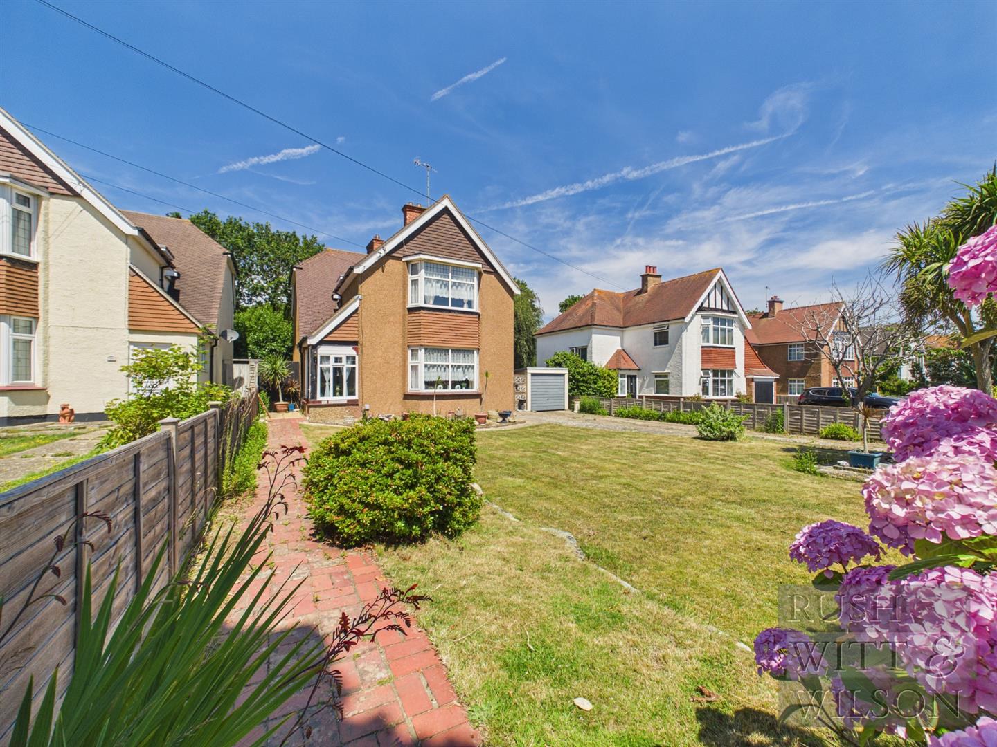 Cooden Drive, Bexhill-On-Sea