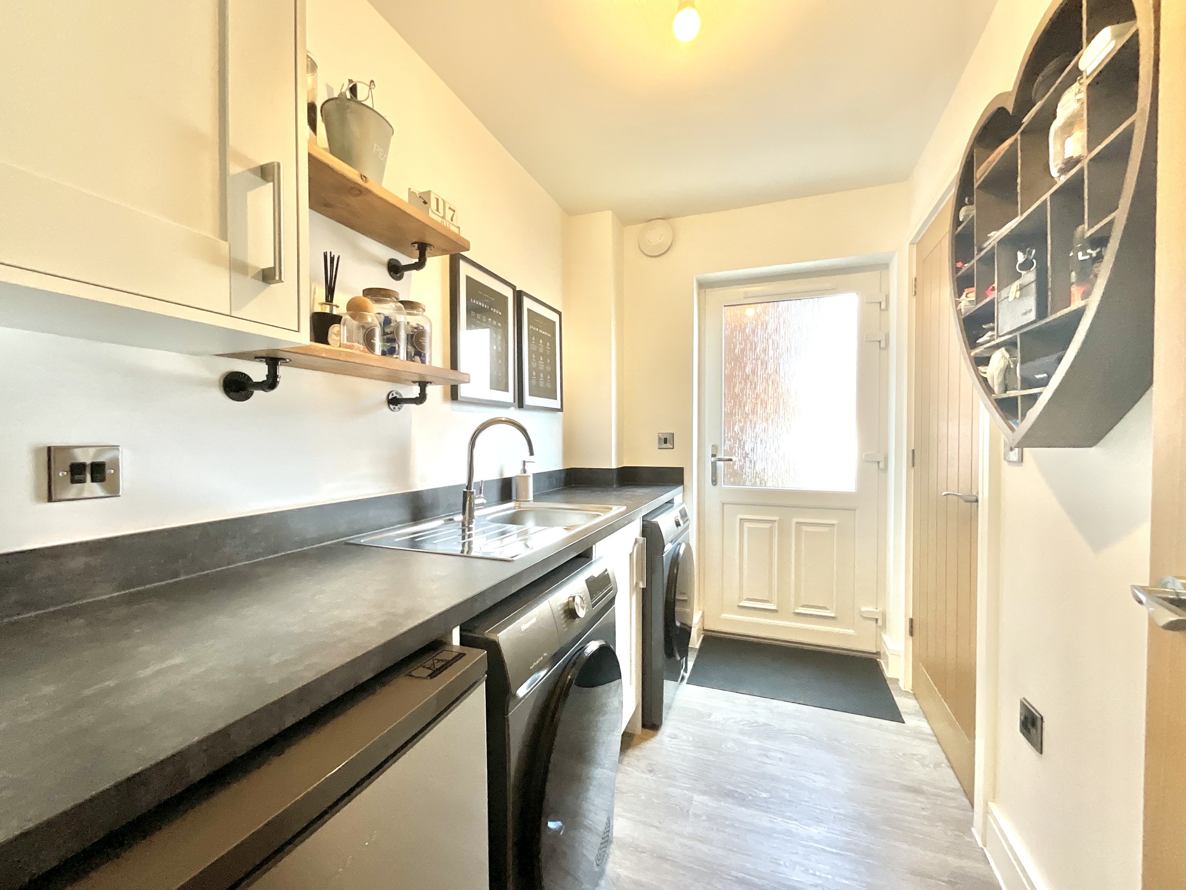 Trentham, Stoke-On-Trent, ST4, photo 20