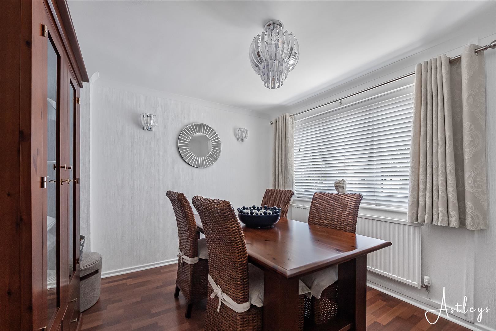 Highmead Avenue, Newton, Swansea, photo 13