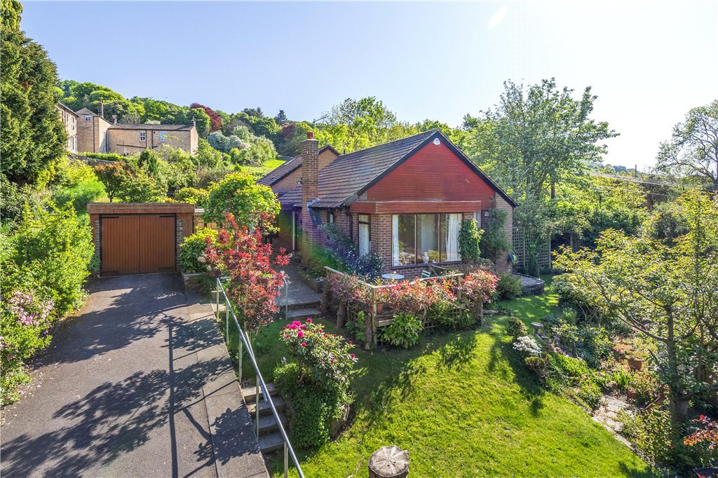 Chevin Avenue, Otley, West Yorkshire, LS21