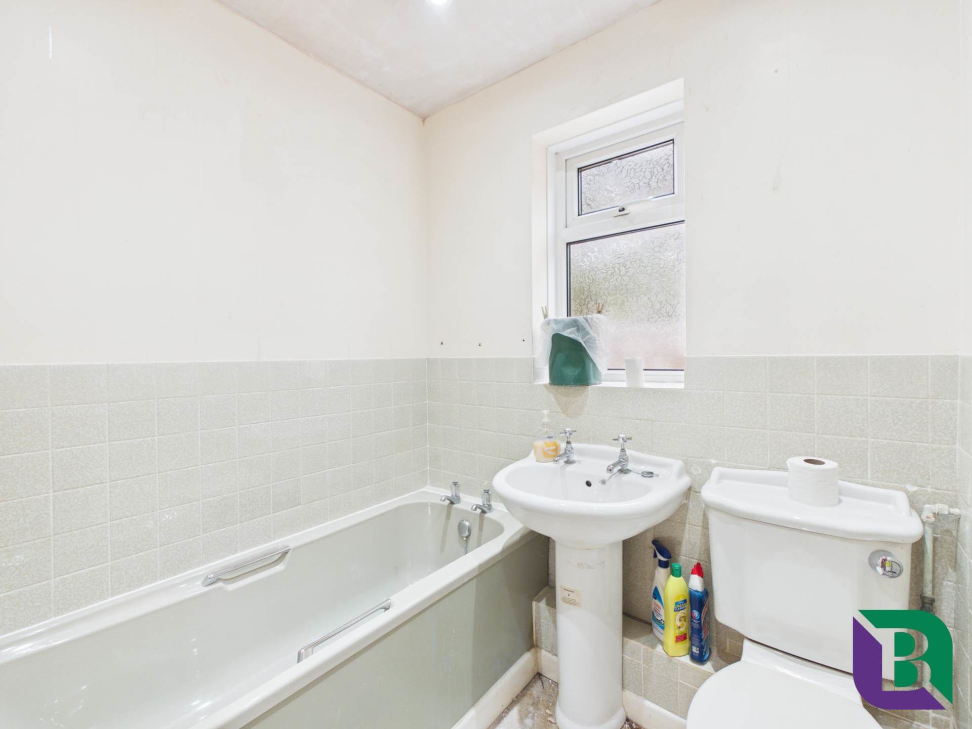 Atherstone Court, Two Mile Ash, photo 8