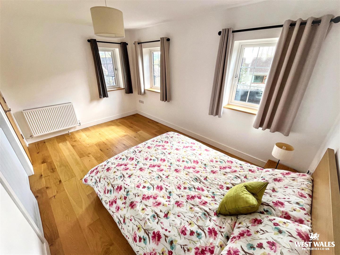 Llandyfaelog, Kidwelly, photo 12