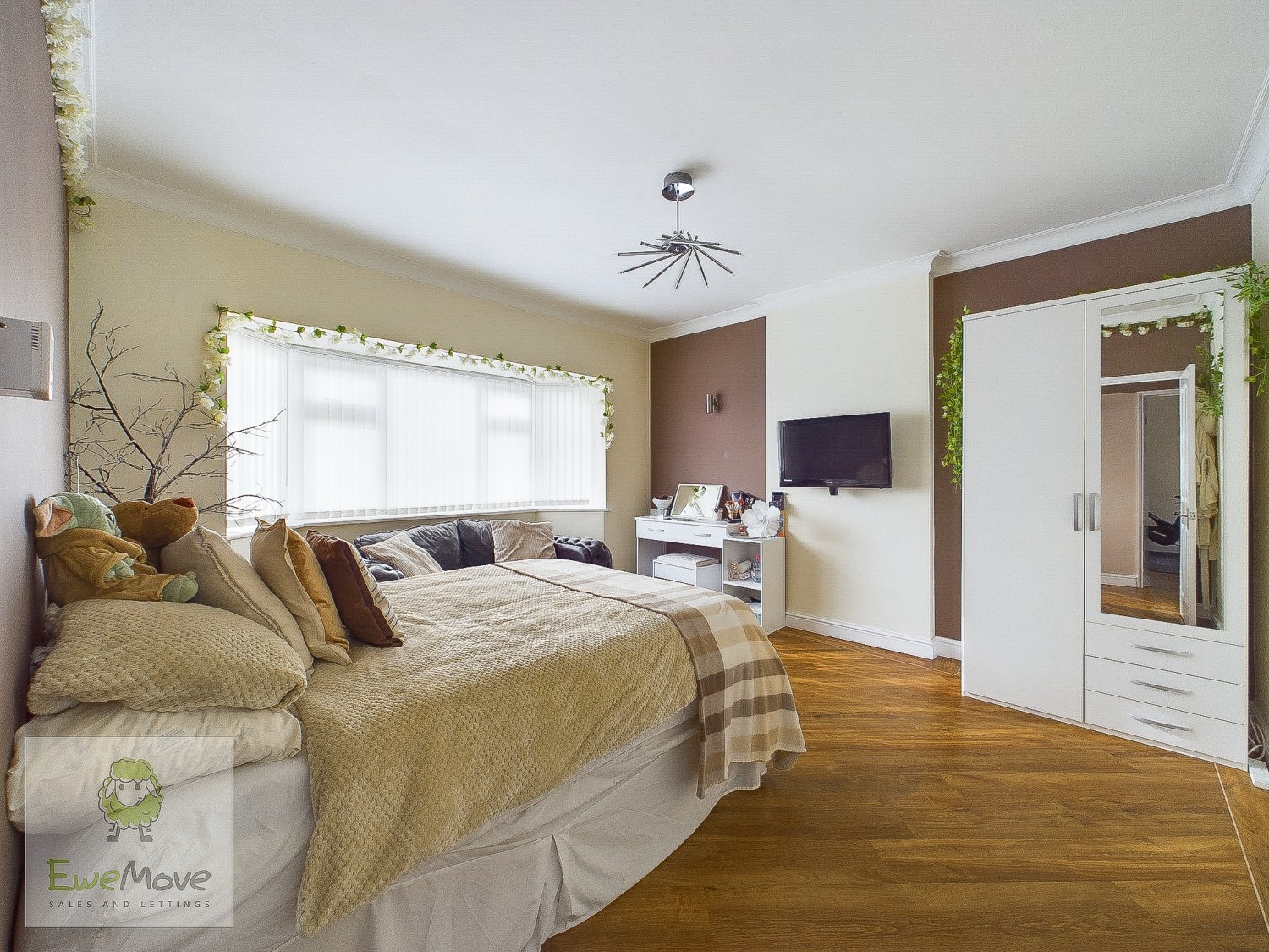 Broom Hill Road, Strood, Rochester, ME2 3LG, photo 14