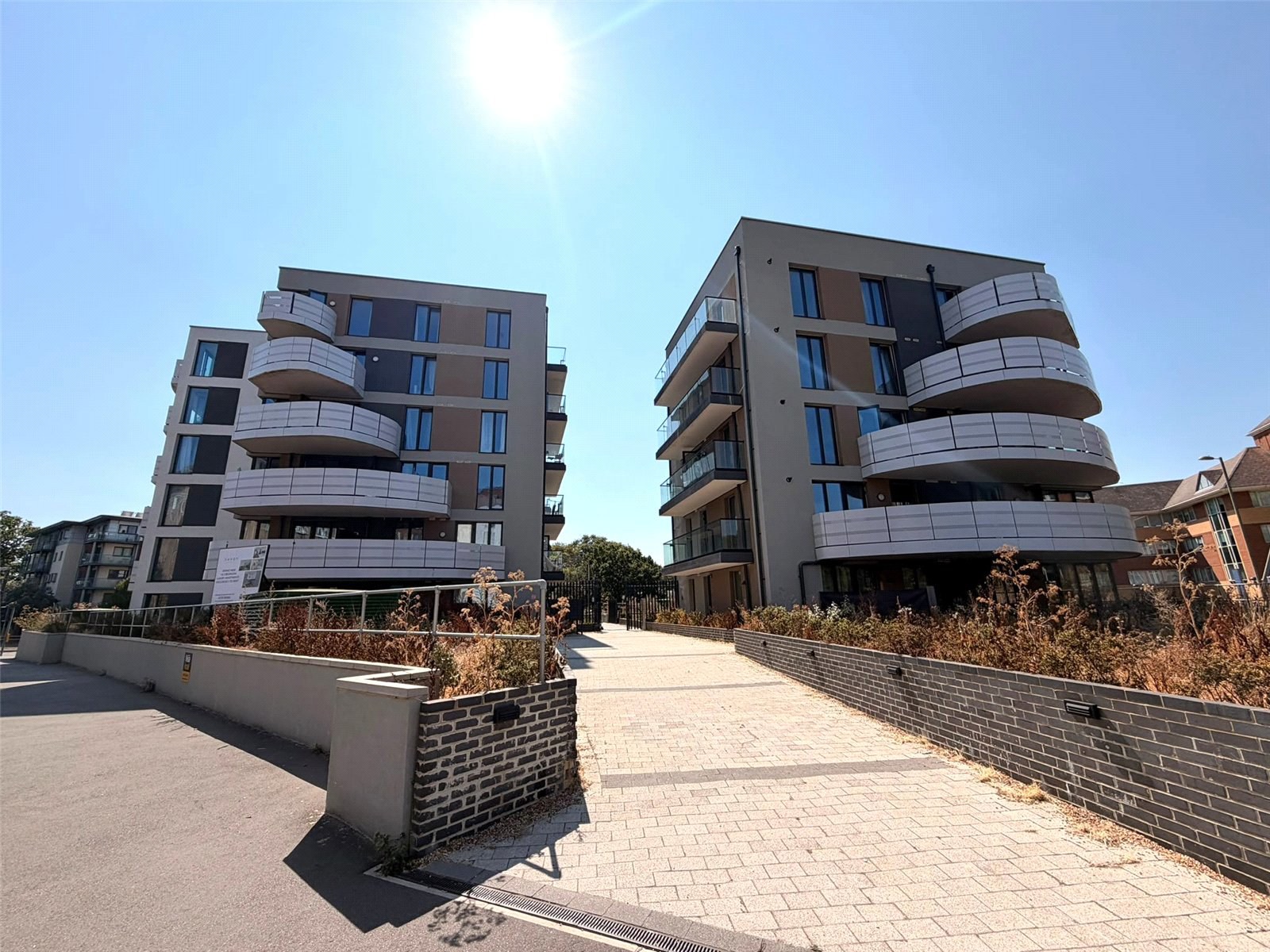 Farnborough Road, Farnborough, Hampshire, GU14
