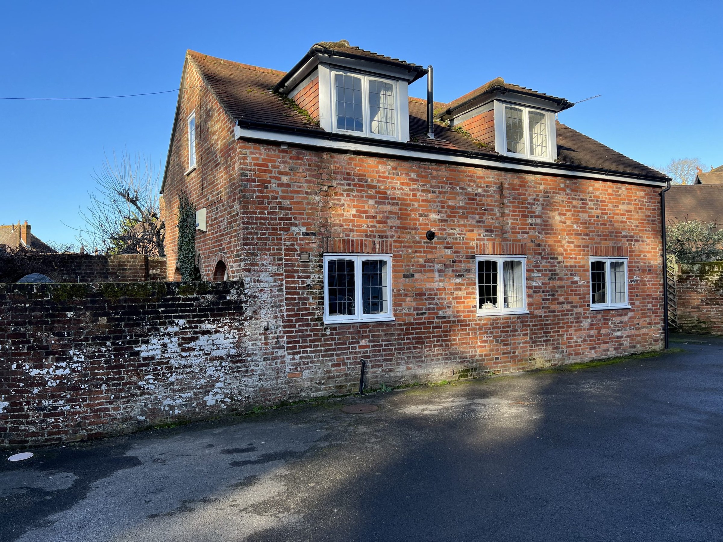 The Oakery Moortown House Ringwood