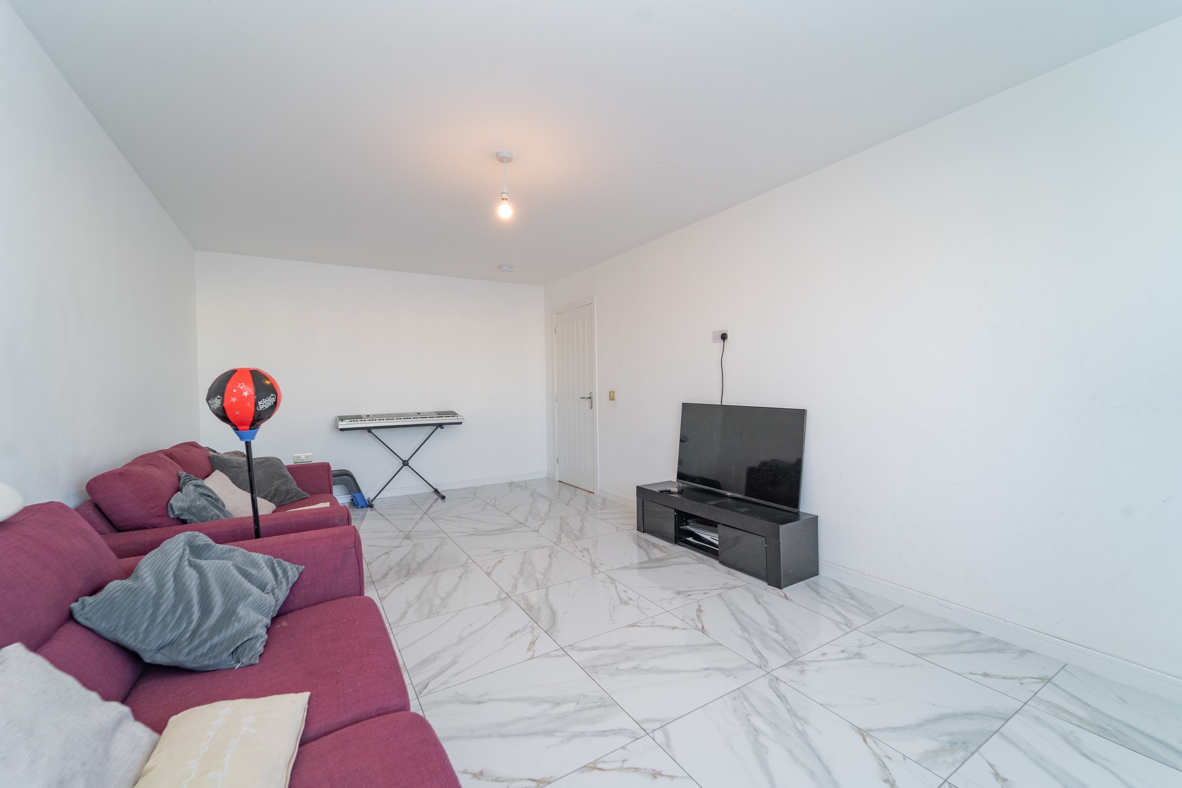 East Cairn View, Murieston, Livingston, EH54 9FS, photo 6