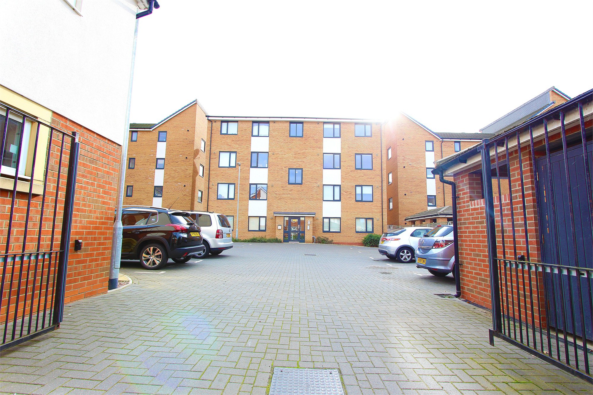 Countess Way, Broughton, MK10, photo 8