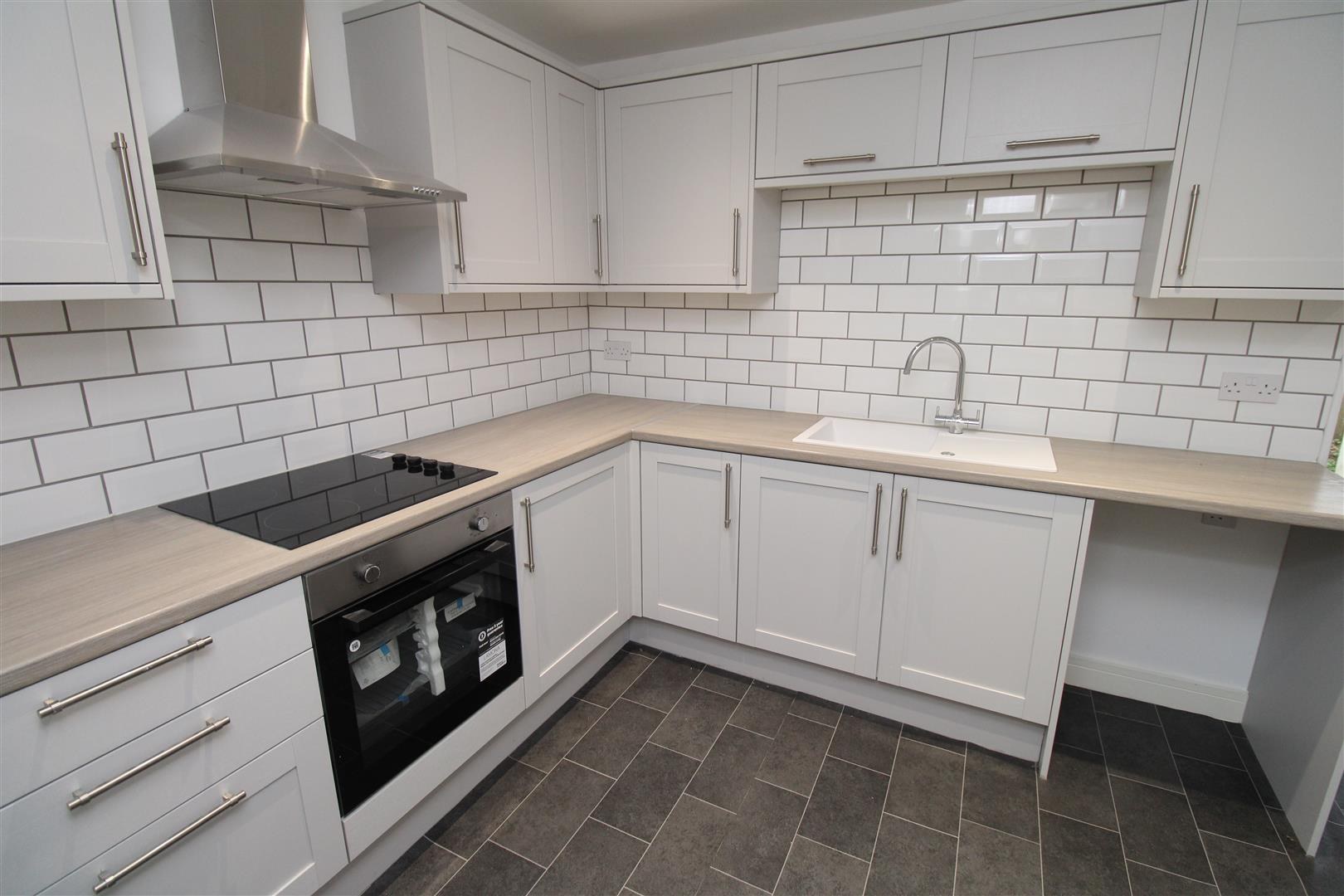 House - Terraced For Rent Park Street