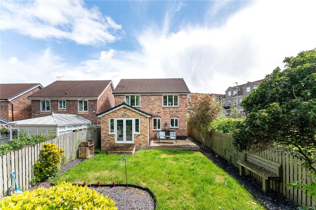 Clark Spring Rise, Morley, Leeds, LS27, photo 28