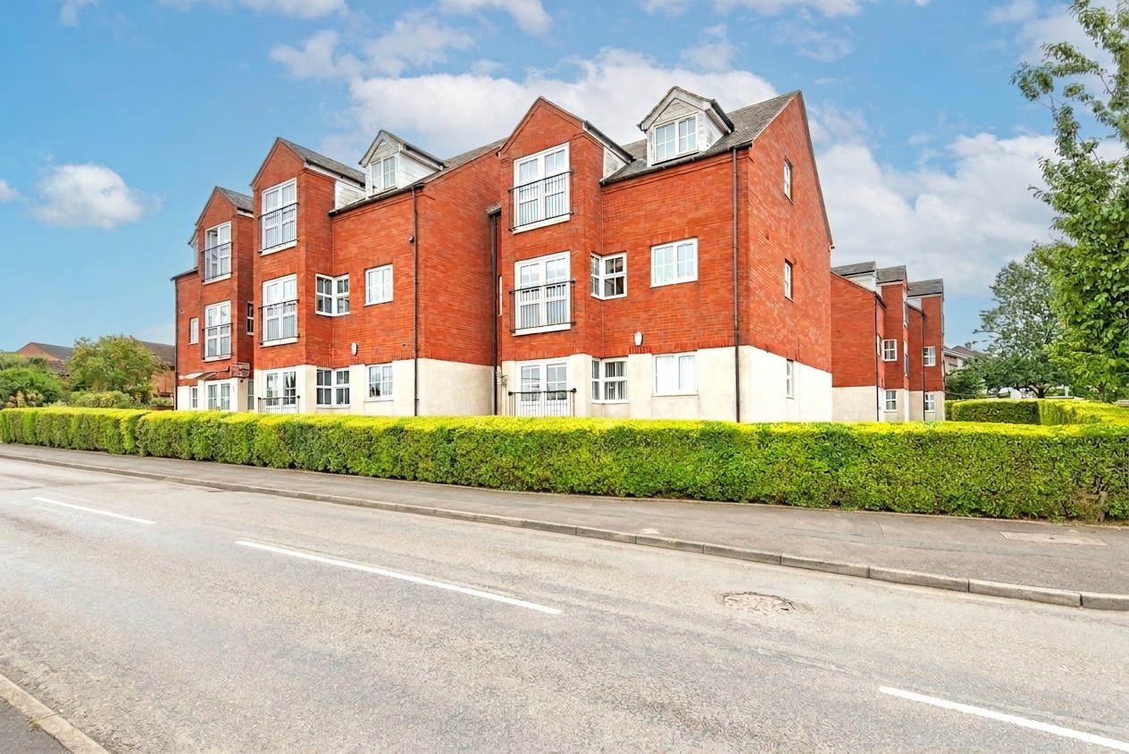 Waterloo Court, Lower Pilsley, S45, photo 4