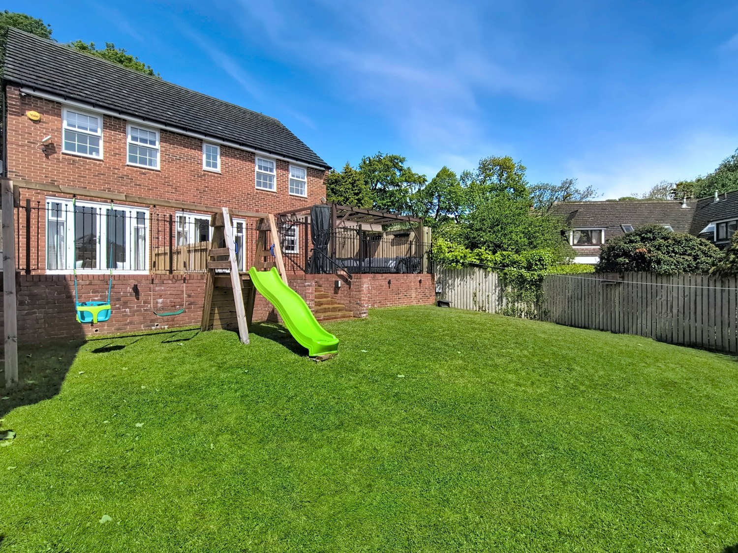 Lockgate Rise, Birkenshaw, Bradford, West Yorkshire, BD11, photo 29