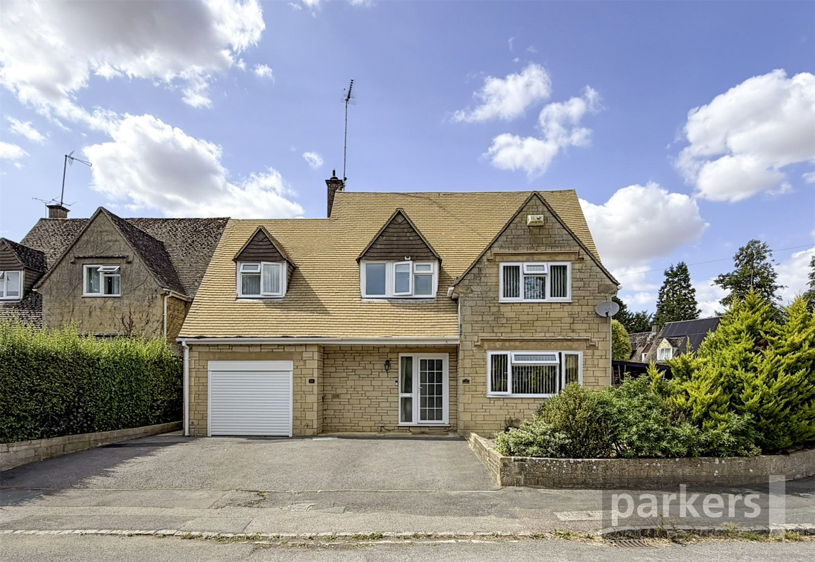 Court Close, Shipton under Wychwood, Oxfordshire, OX7, photo 9