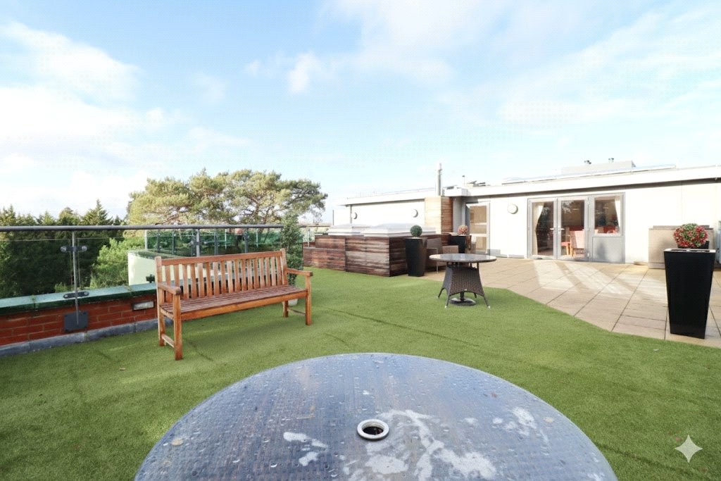 Park Lane, Camberley, Surrey, GU15, photo 5