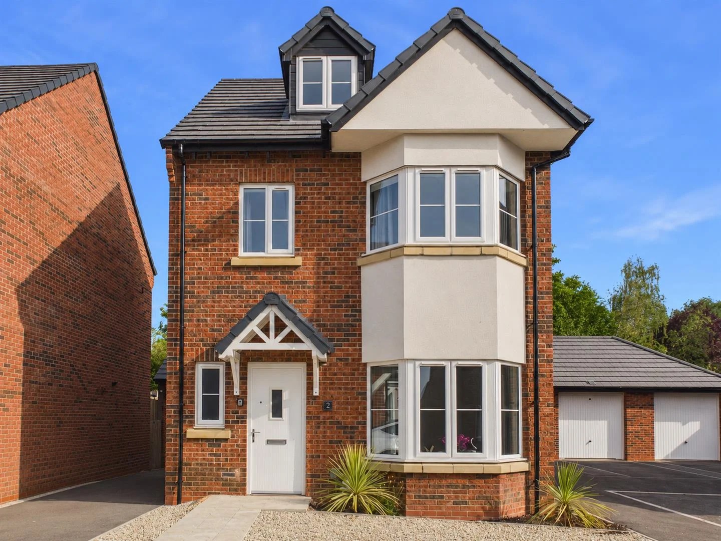 Bedroom House - Detached in Springview Fields