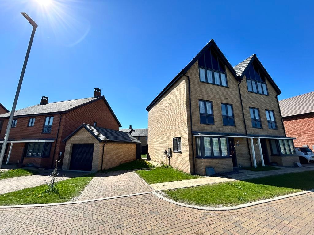 Decima GardensHoughton Regis LU5 6QA