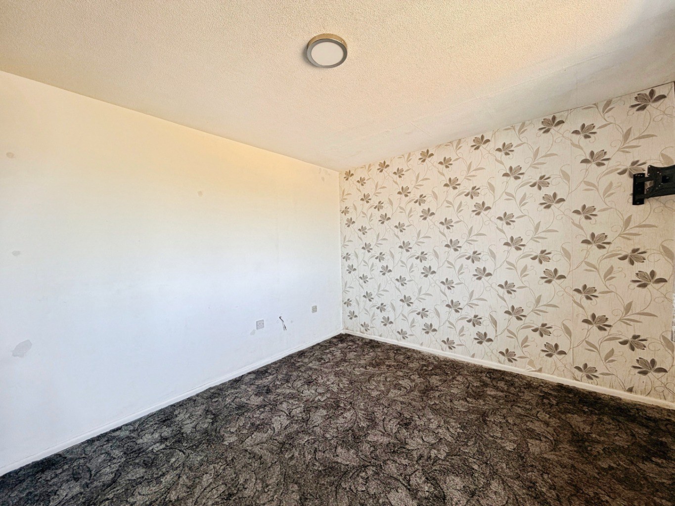 Porthleven, Bungalow with countryside views and no chain, photo 9