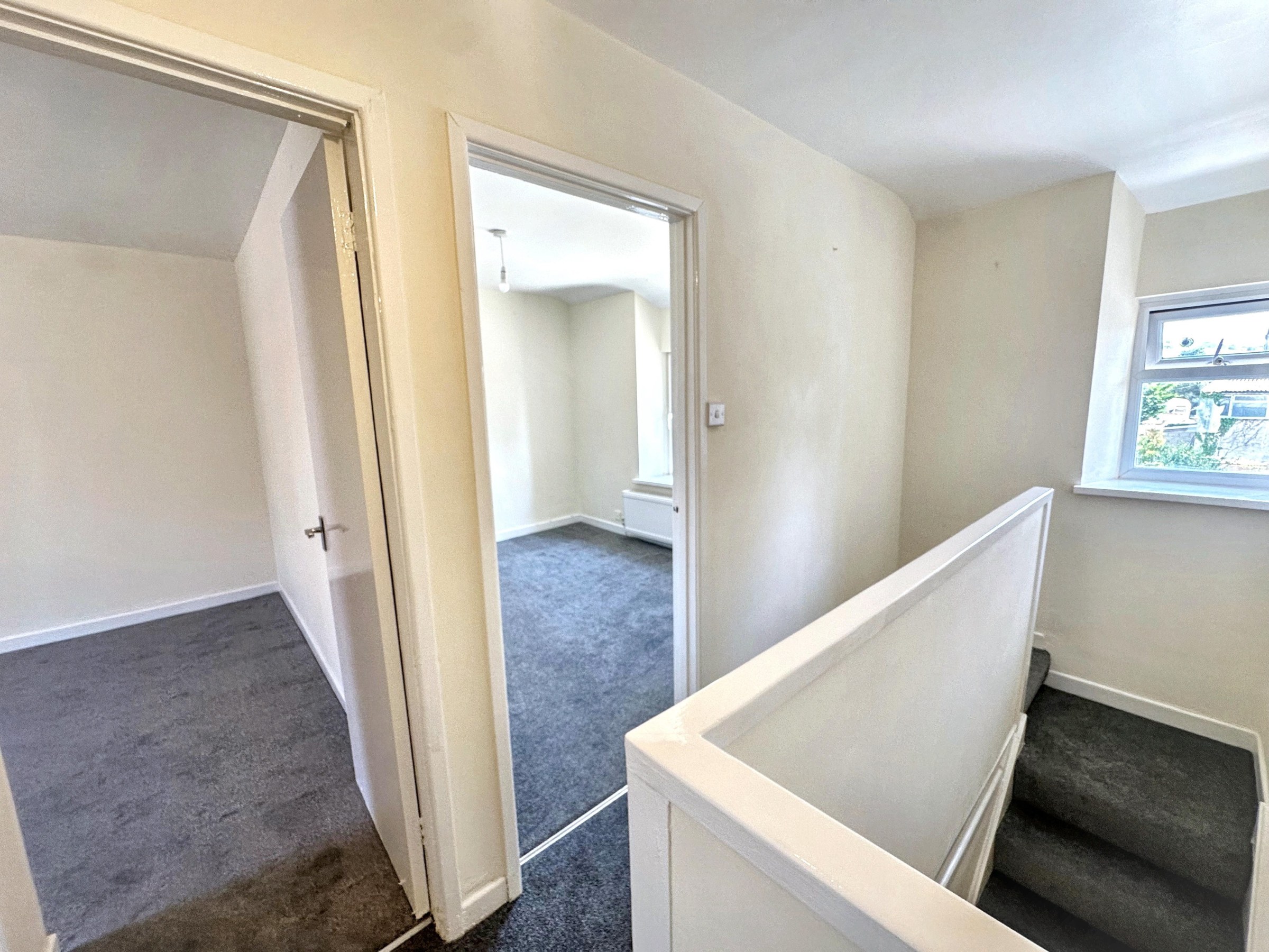 Station Terrace, Llantwit Fardre, Pontypridd, photo 18