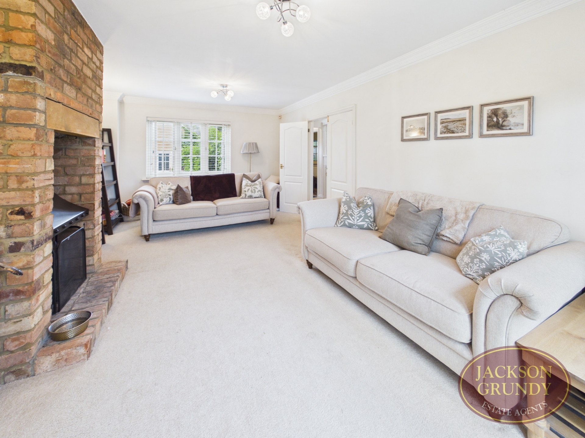 Middle Street, Nether Heyford, NN7 3LL, photo 6