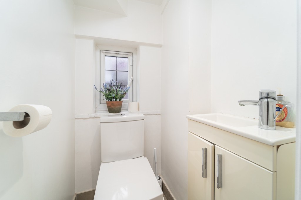 Long Lane, Finchley N3, photo 14