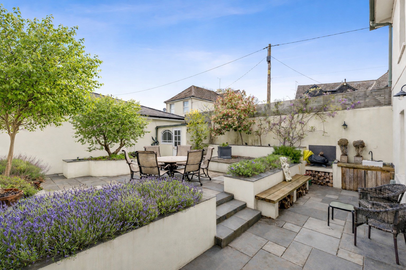 Close to Yeovil Hospital, photo 20