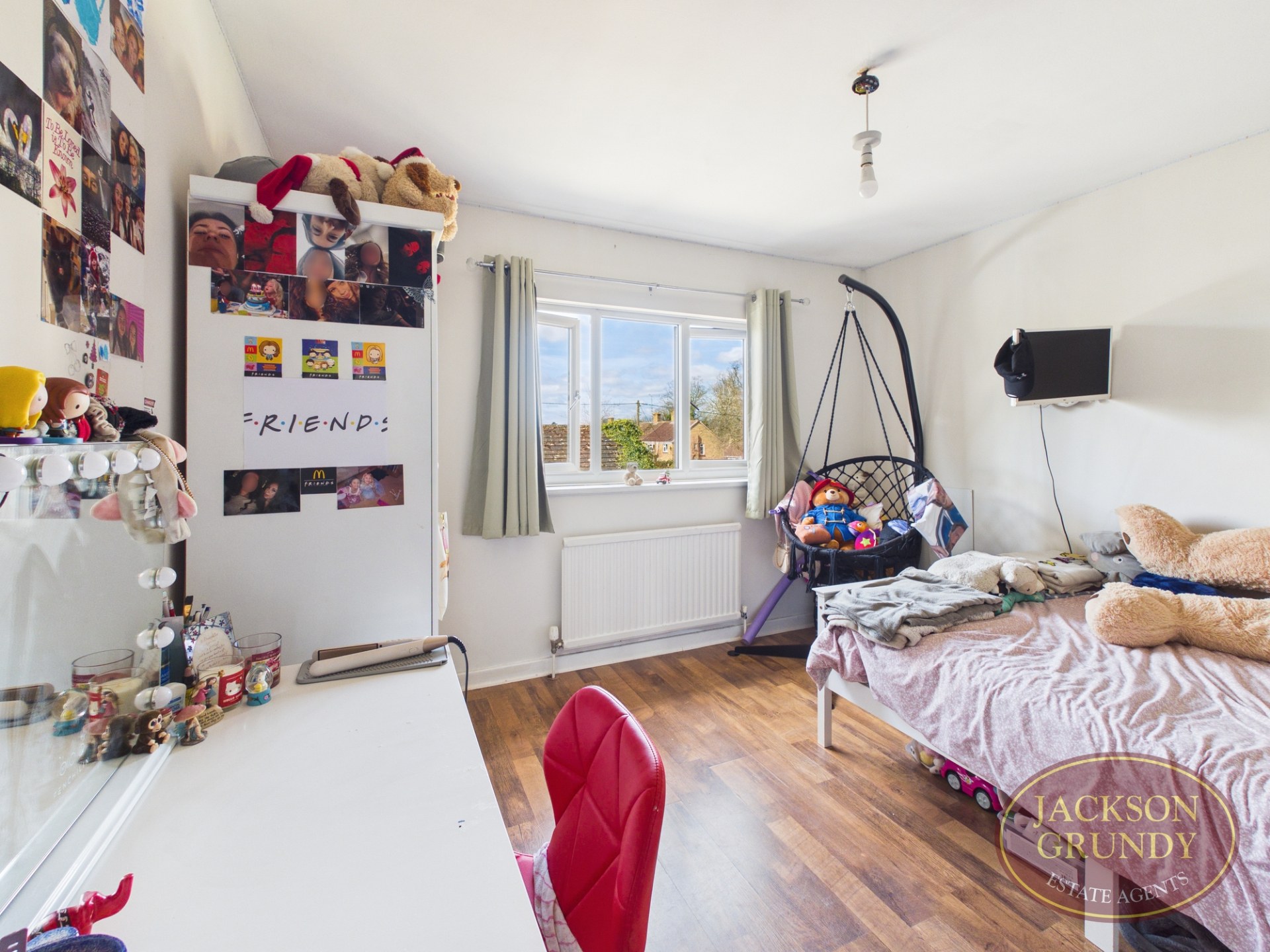 Main Street, Watford, NN6 7UY, photo 12