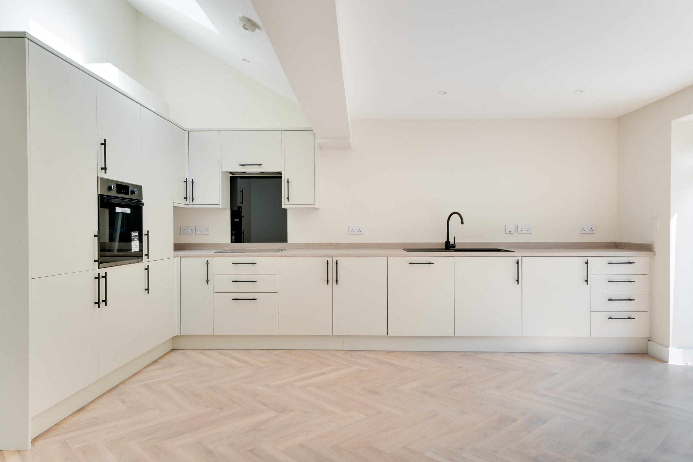 School Grove, Oakengates, TF2, photo 3