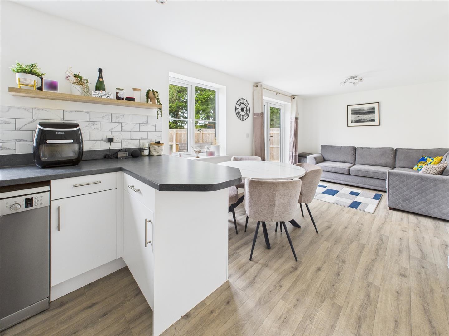 Donaldson Drive, Brockworth, Gloucester, photo 5