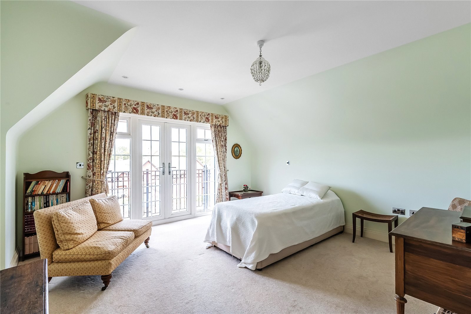 Station Approach, Oxted, Surrey, RH8, photo 17