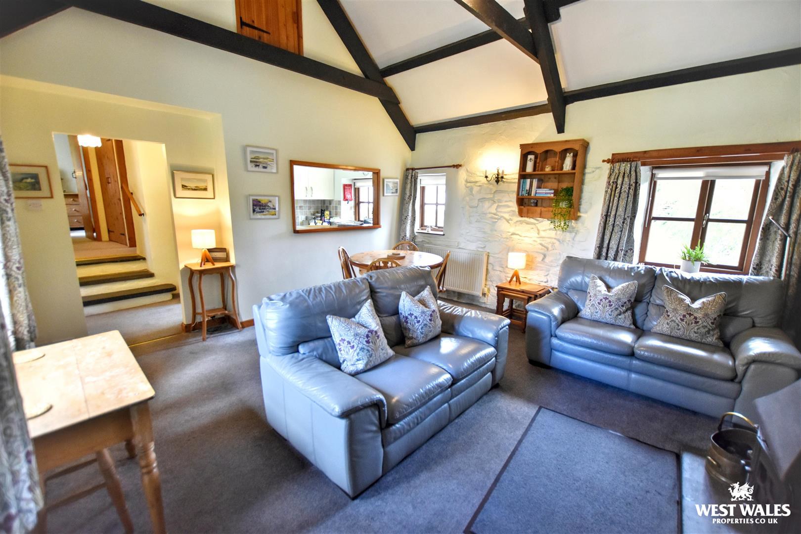 Ffordd Yr Afon, Haverfordwest, photo 9