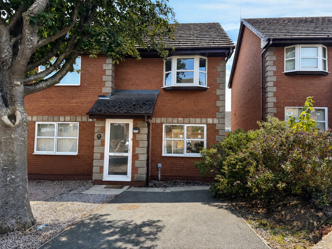 Stephenson Close