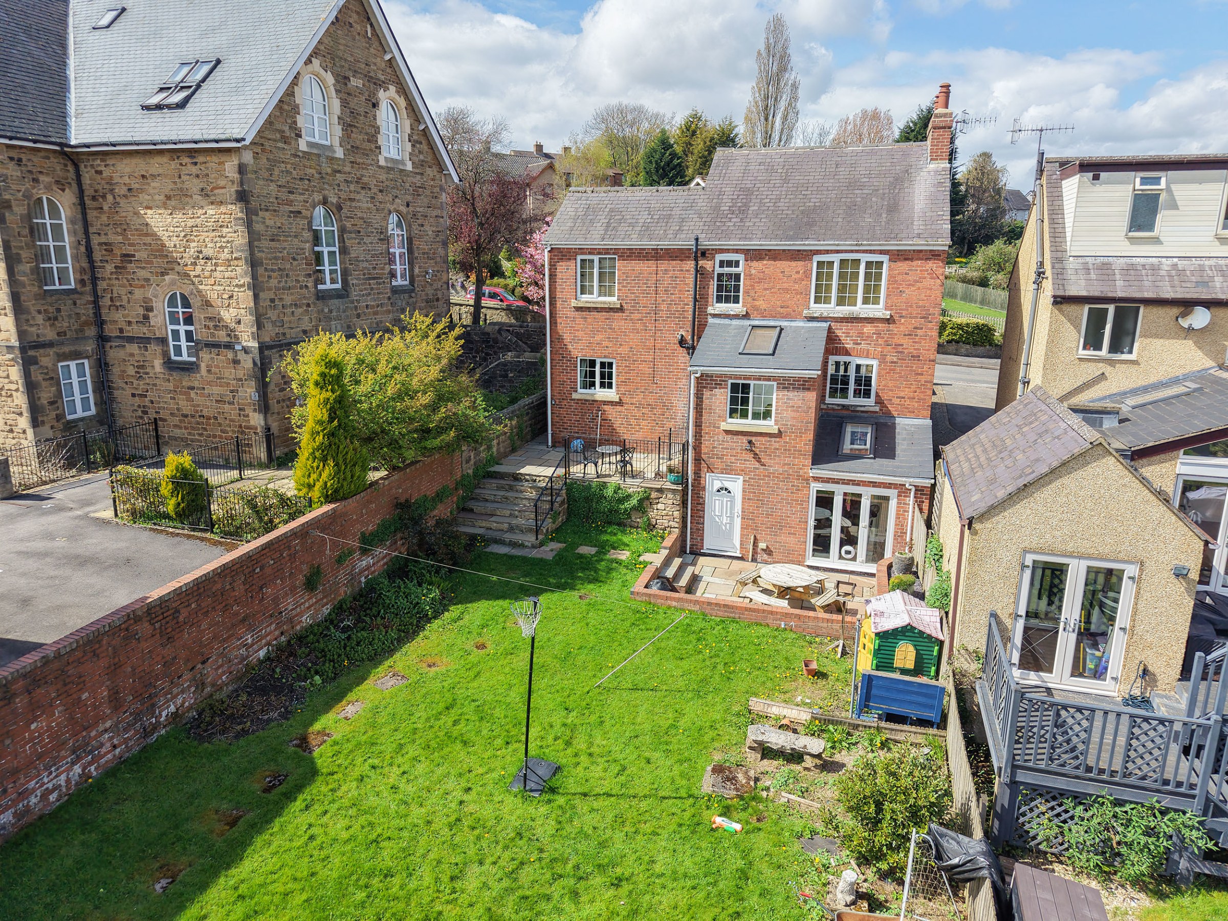New Road, Holymoorside, S42, photo 27