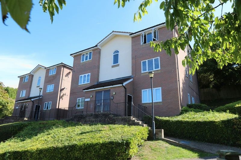 Lingfield Close