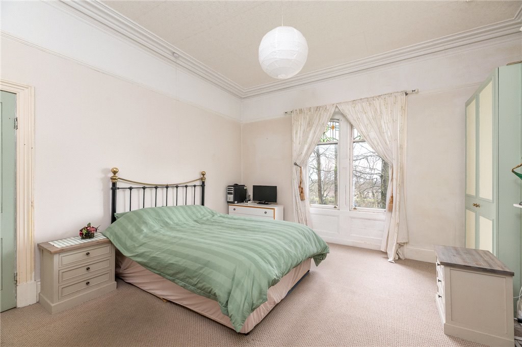 West End, Queensbury, Bradford, West Yorkshire, BD13, photo 5