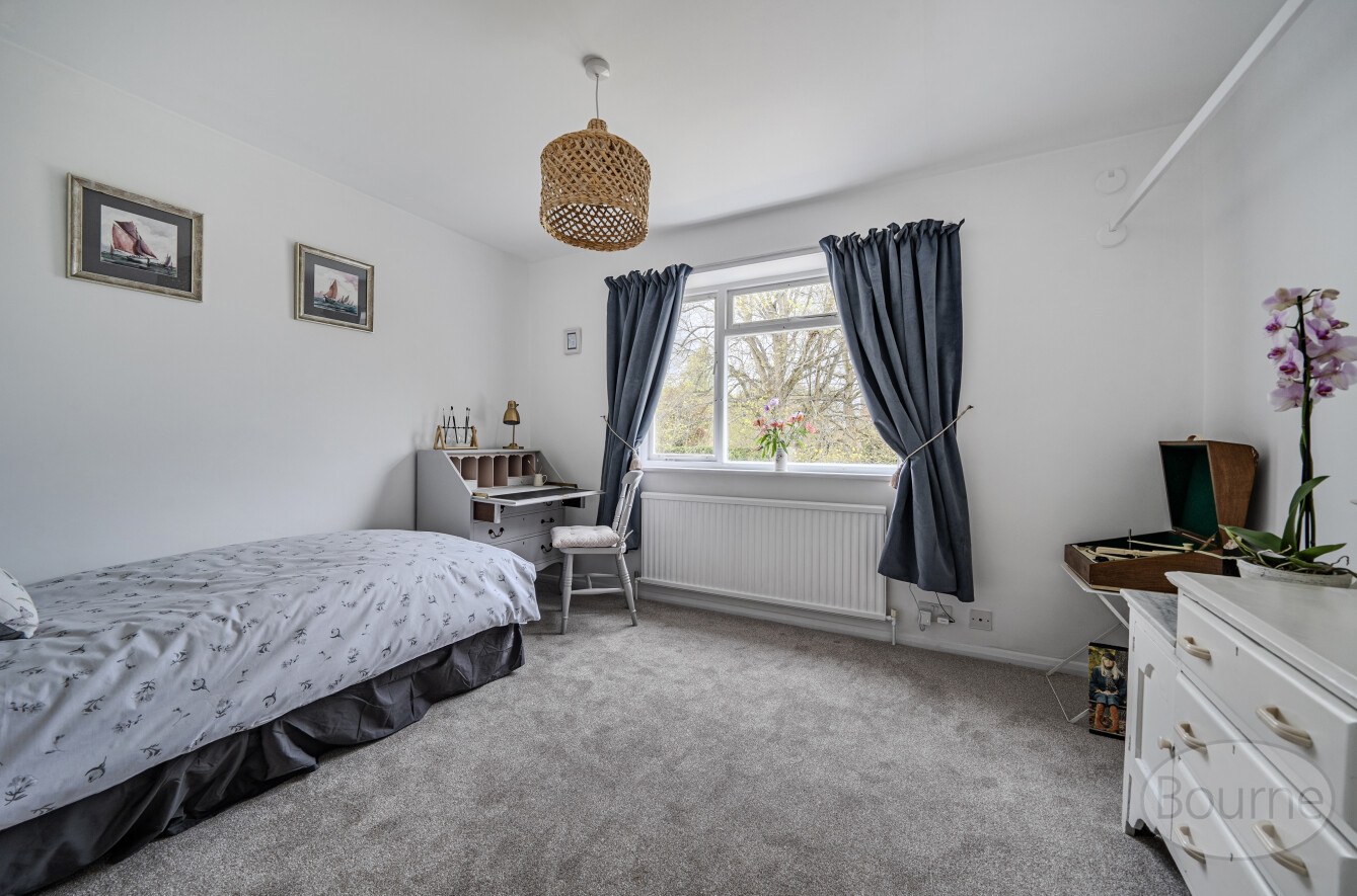Glaziers Lane, Normandy, Guildford, Surrey, GU3, photo 9