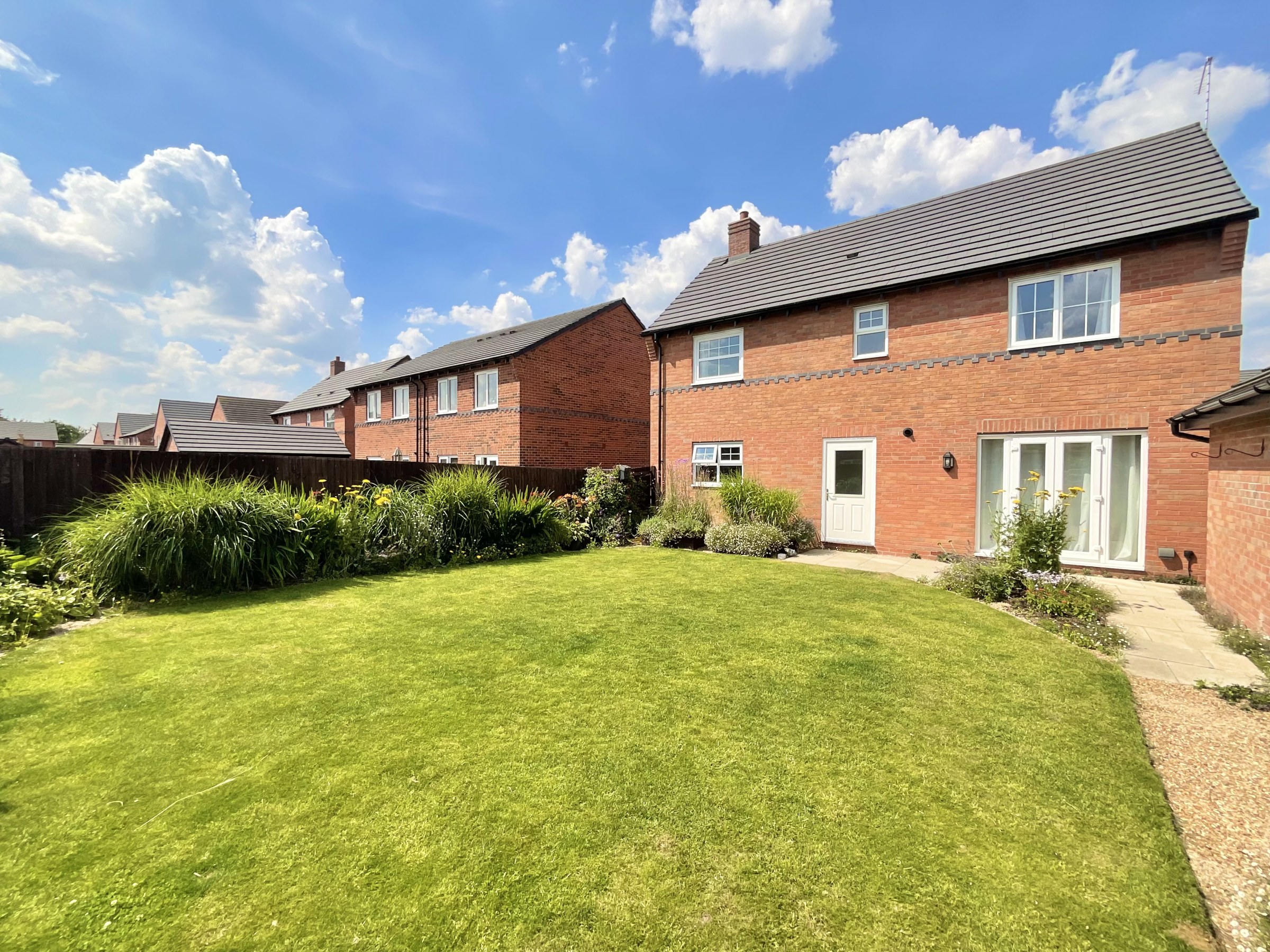 Henry Hughes Drive, Shavington, CW2, photo 25