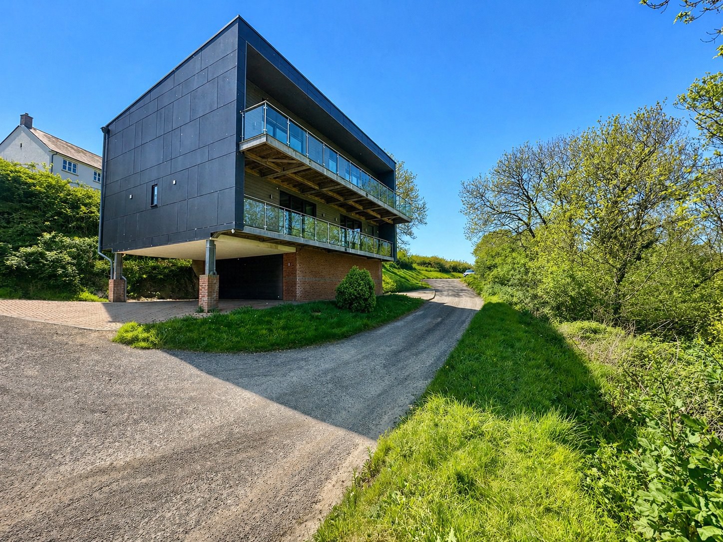 Striking Very Spacious Contemporary Home, Langmead Drive, Bideford, Devon, EX39, photo 33