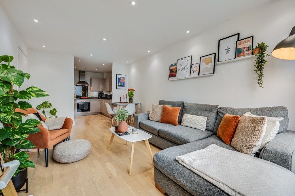 Eccles Court, Burgess Springs, Chelmsford, photo 6