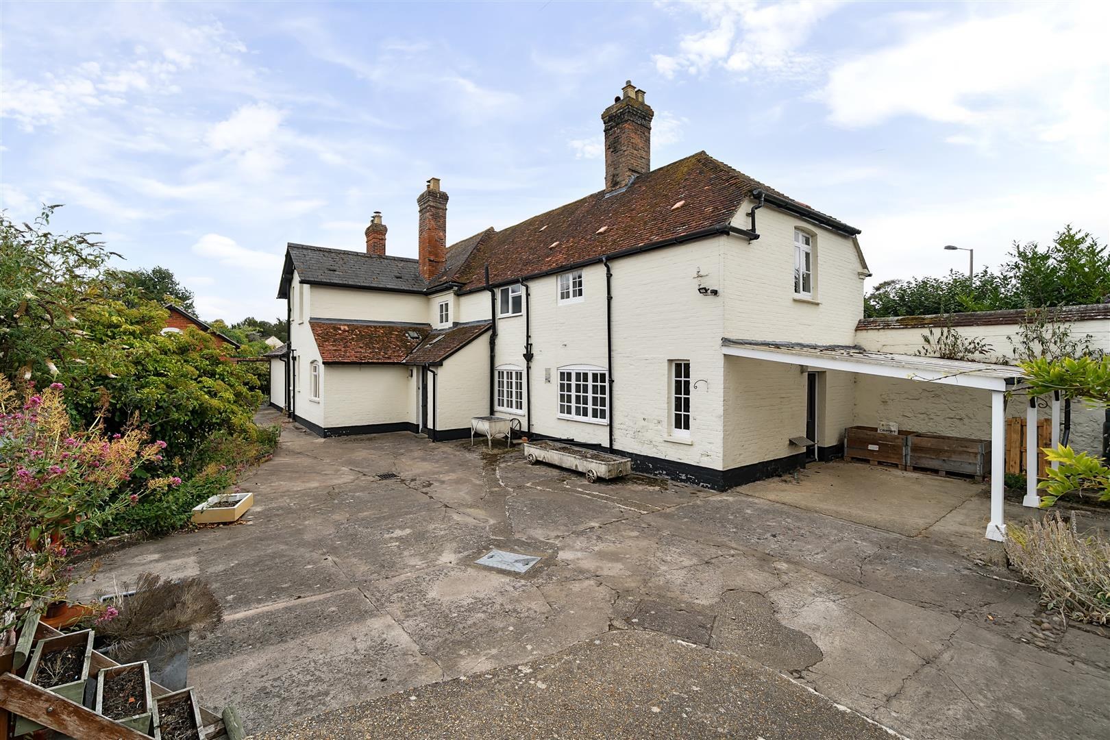Warminster Road
