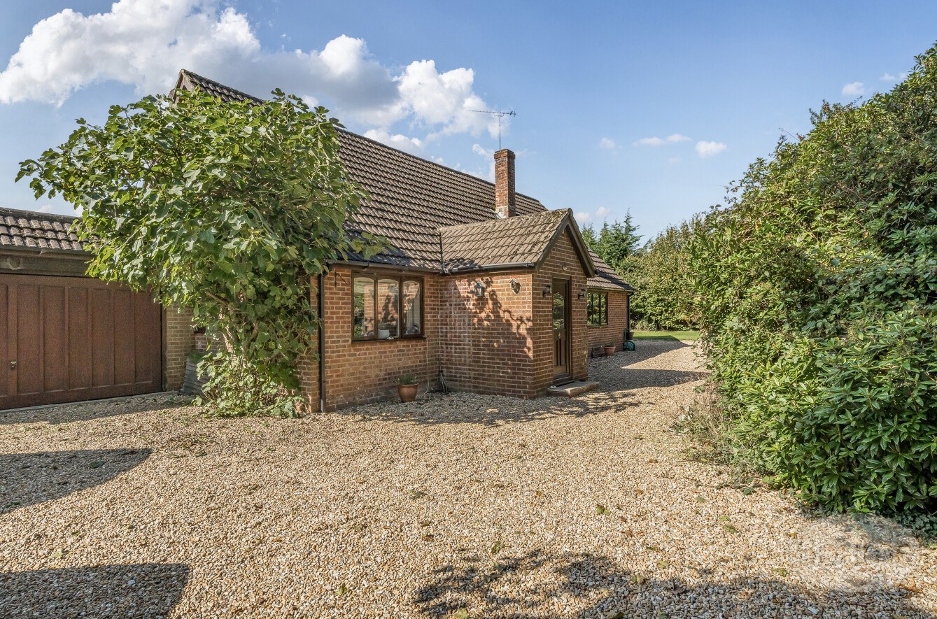 Headmoor Lane, Four Marks, Hampshire, GU34, photo 14