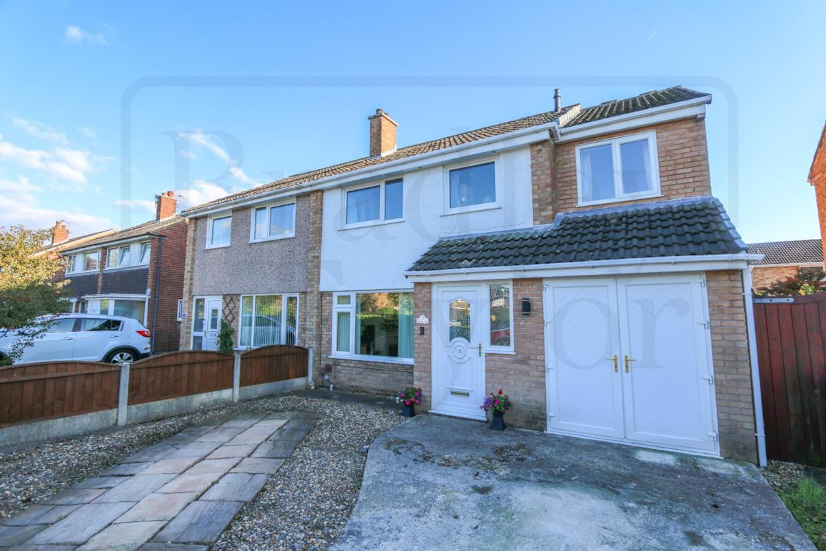 Oaklands Drive
